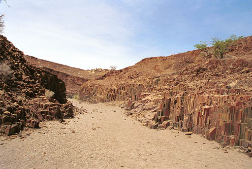 NAM_12_012